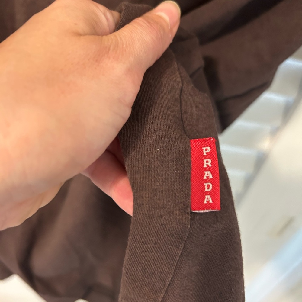 Prada Dark Brown Men's Tee with Red Accents - Picture 2 of 6